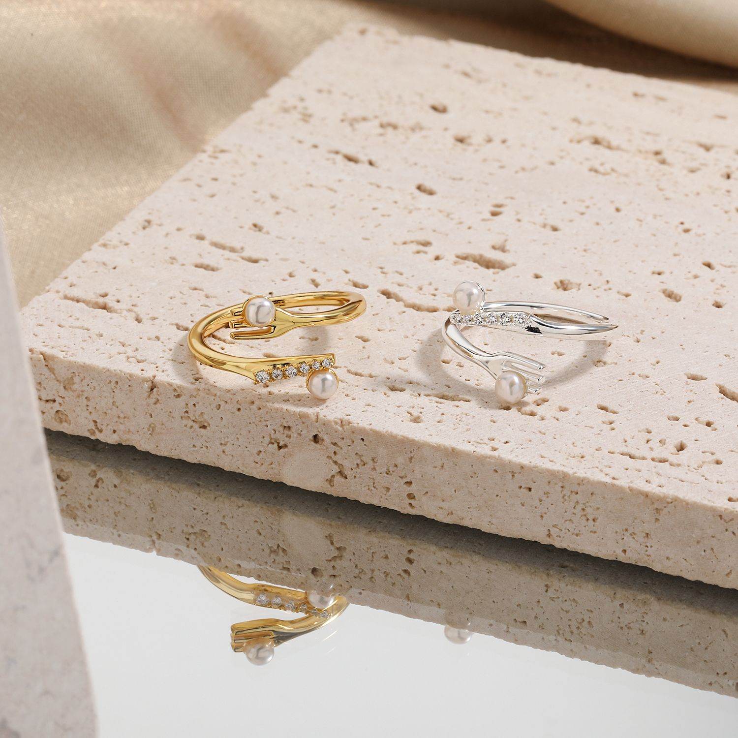 Pearl & Pave Open Ring - Aventus