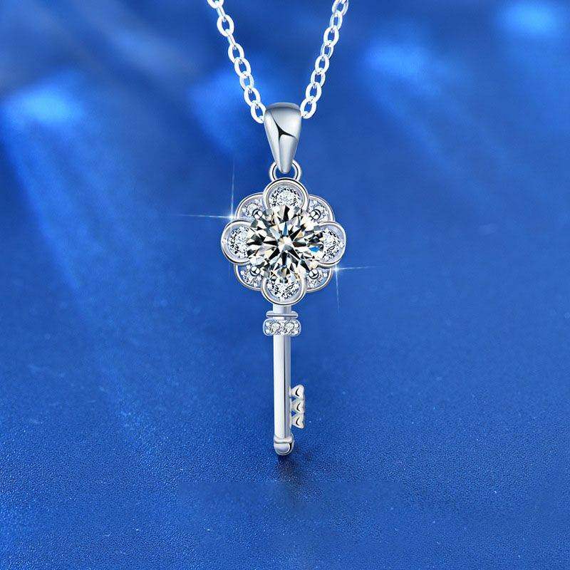 Floral Key Necklace - Aventus