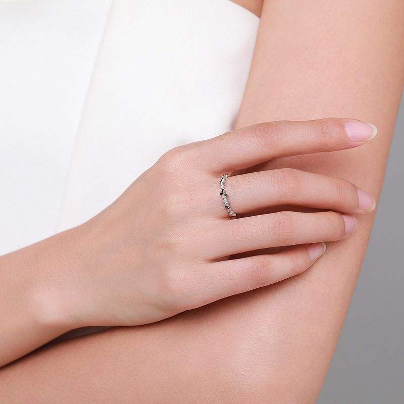 Butterfly Serenity Ring - Aventus