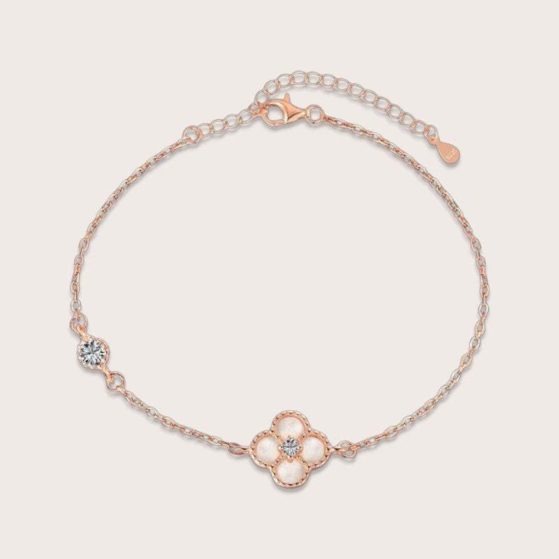 Lucky Mother of Pearl Clover Bracelet - Aventus