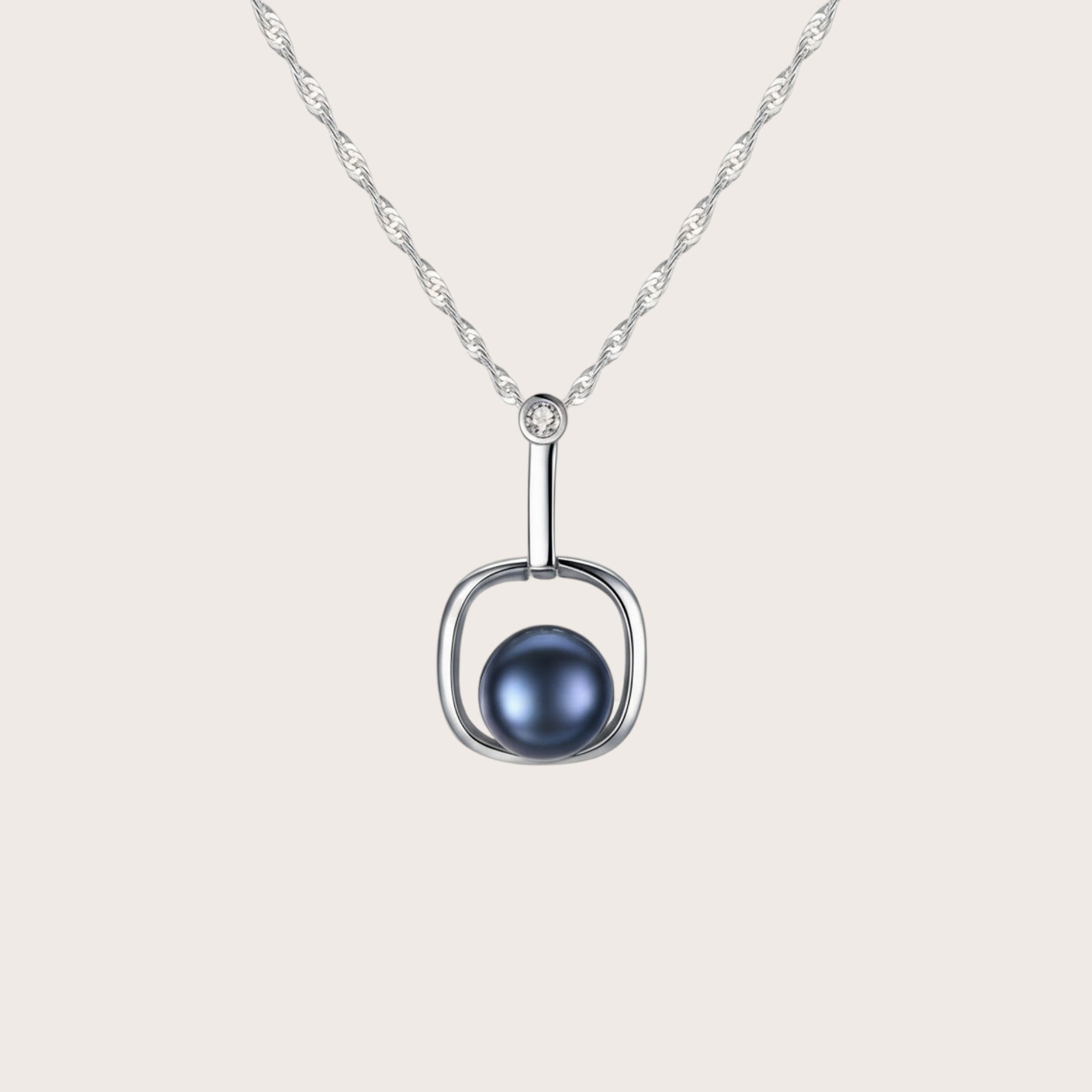 Natural Round Pearl Necklace