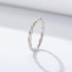 Twisted Eternity Ring - Aventus