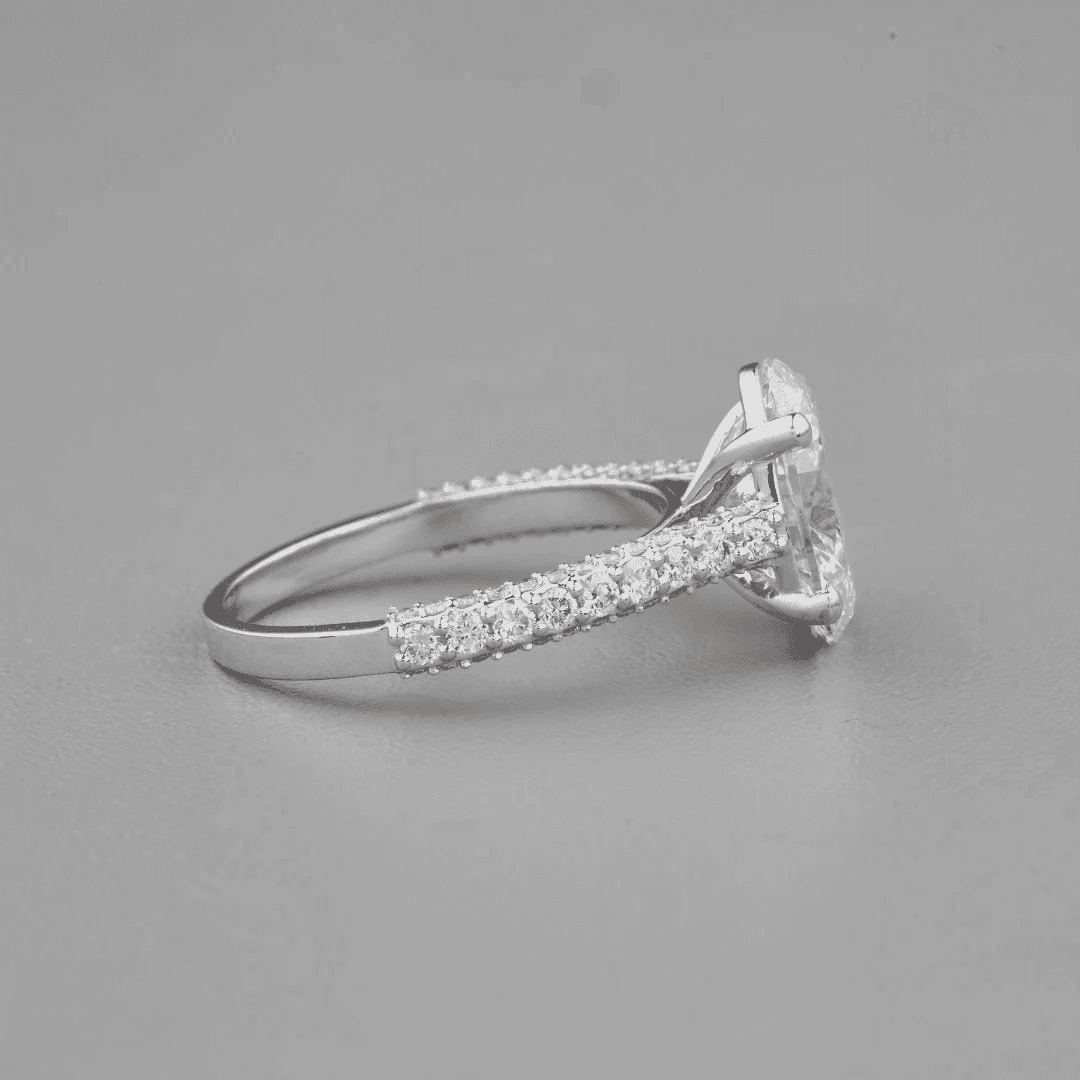 3 Carat Oval Cut Moissanite Engagement Ring – D Color VVS Diamond Alternative - Aventus