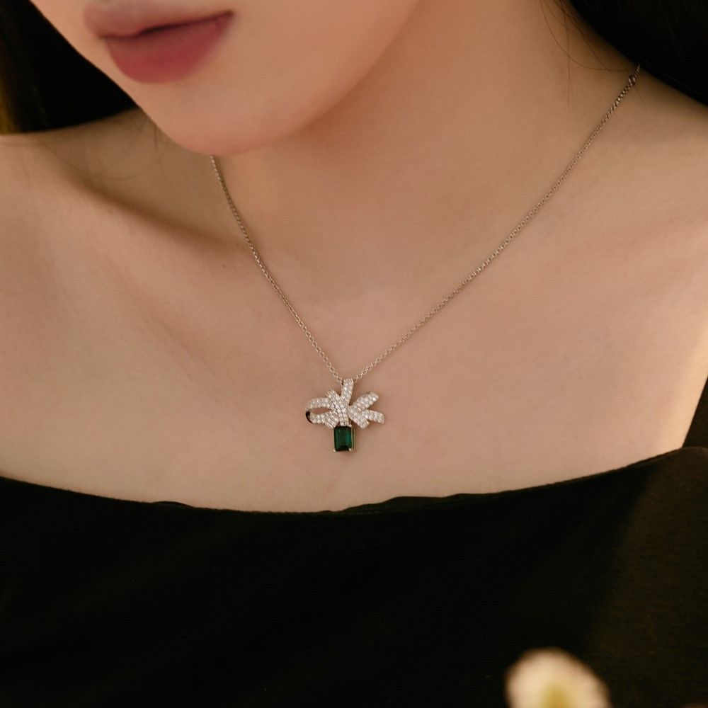 Emerald Ribbon Set