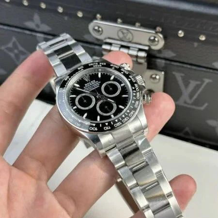 Daytona 40 mm Black Dial 126500LN “Godzilla”