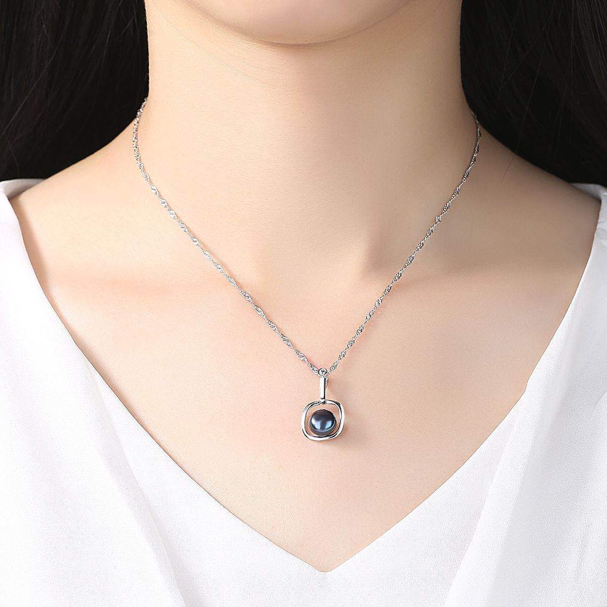 Natural Round Pearl Necklace - Aventus