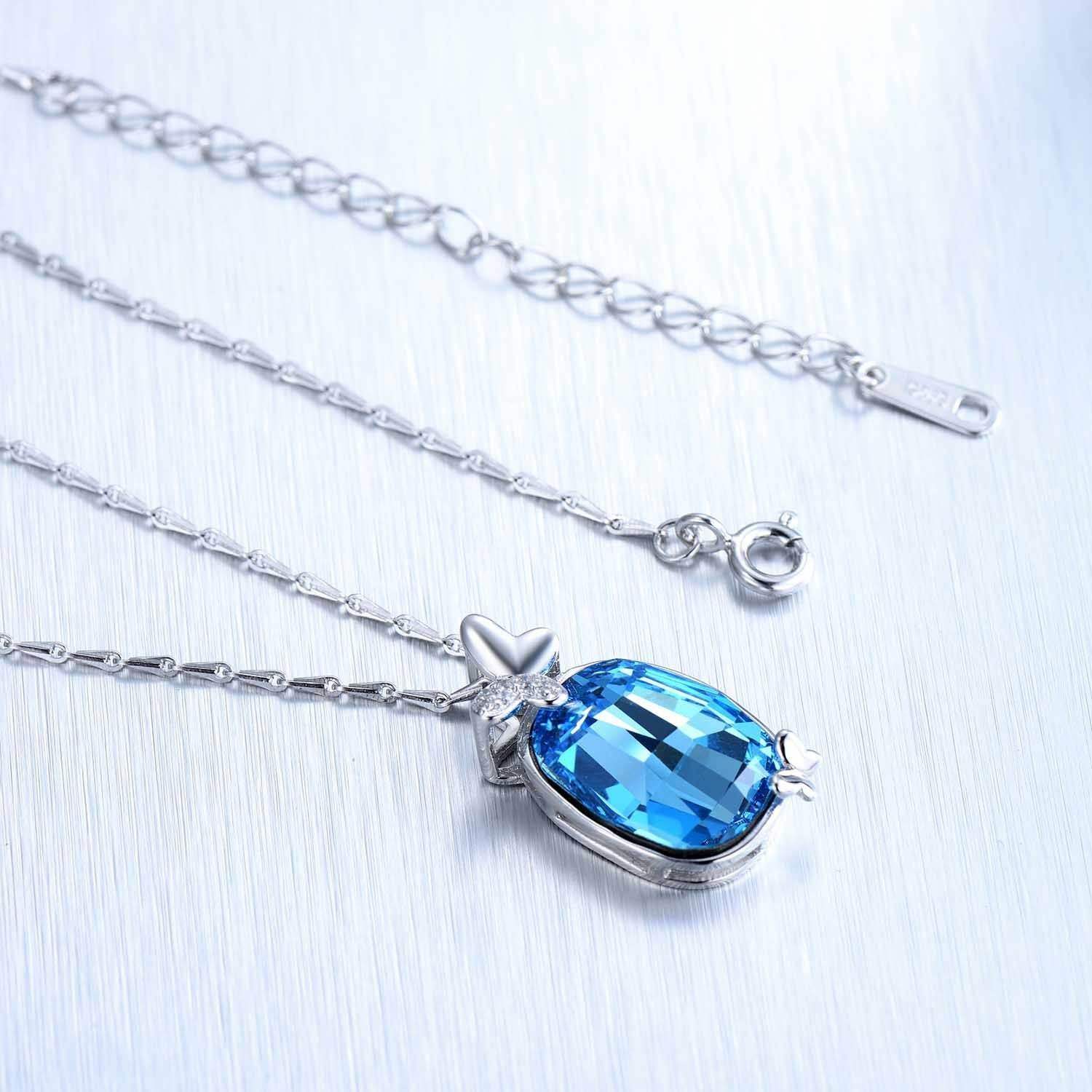 Blue Oval Butterfly Necklace - Aventus