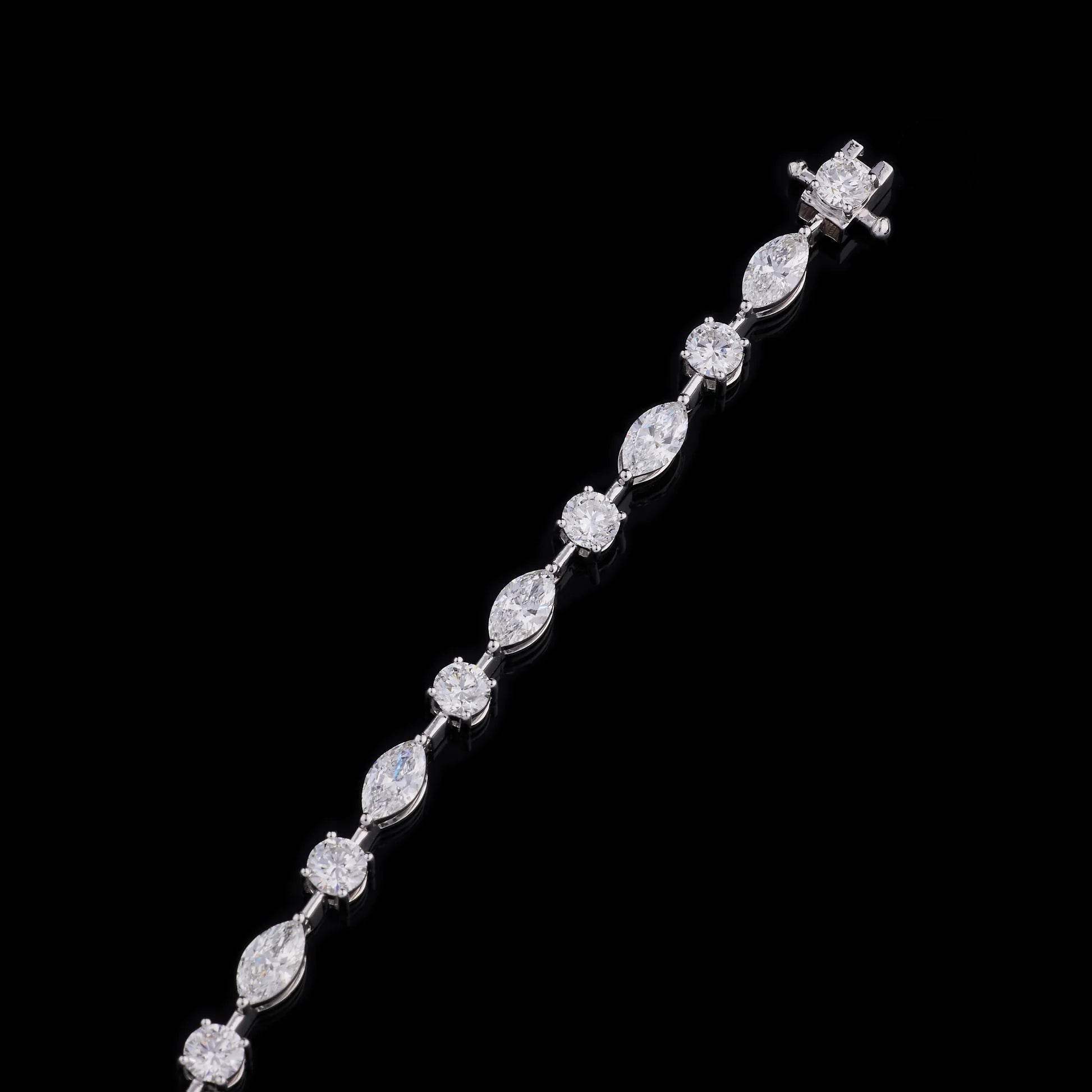 Bold Square-Cut Iced Bracelet – Luxury Statement Jewelry with Powerful Presence - Aventus