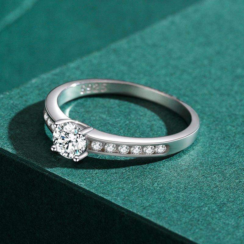 Diamond Cascade Ring - Aventus