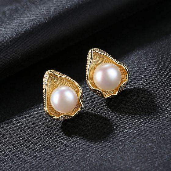 Natural Pearl Shell Stud Earrings - Aventus