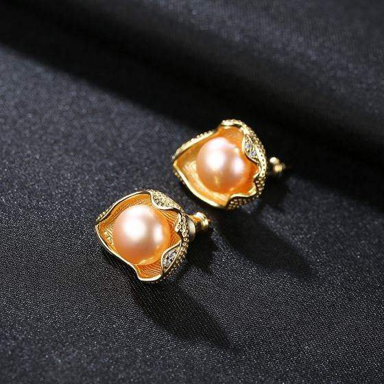 Natural Pearl Shell Stud Earrings - Aventus