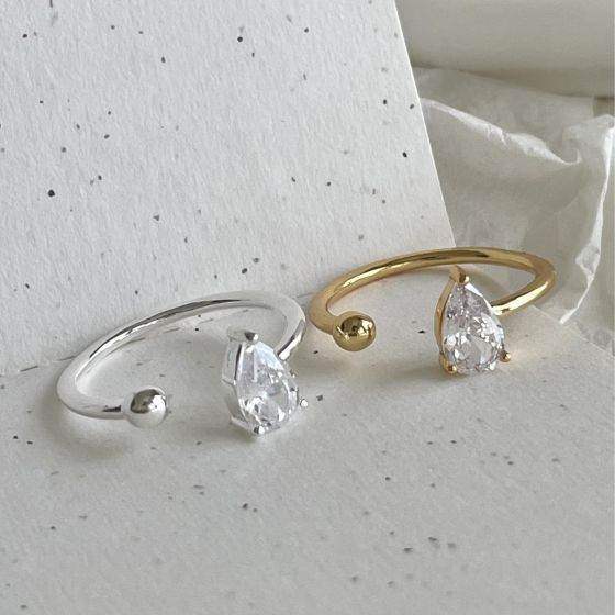Pear-Drop Adjustable Ring - Aventus