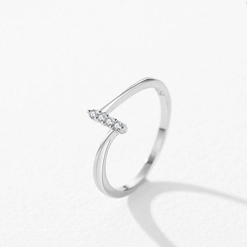 Radiant Accent Ring - Aventus