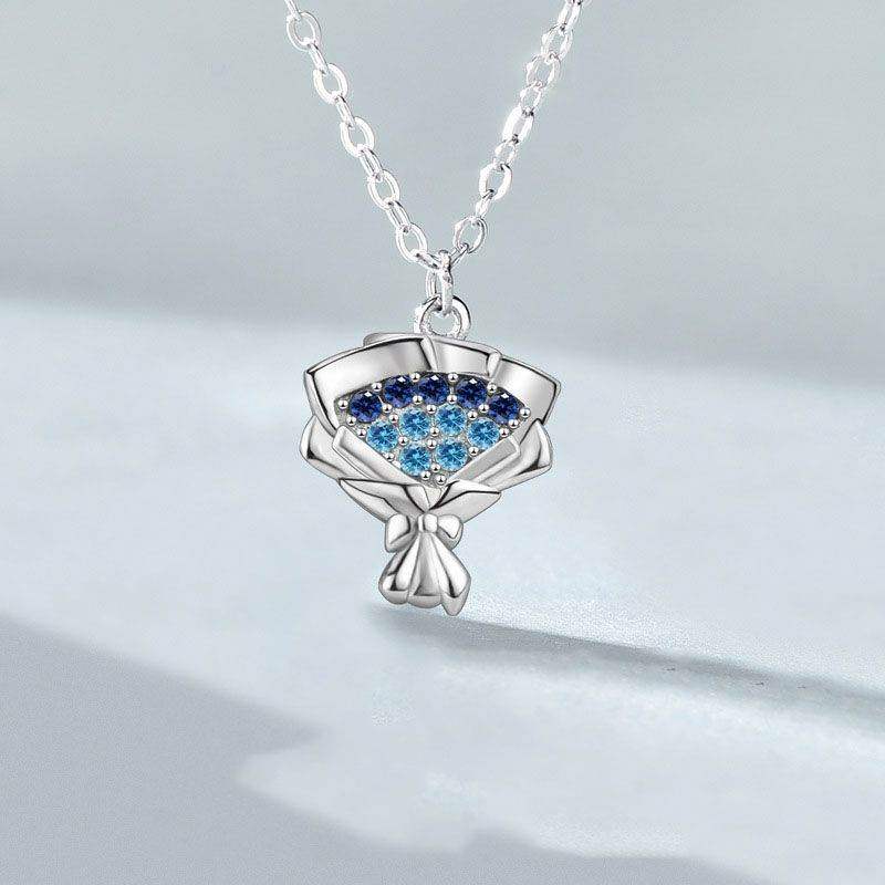 Rose Flower Bouquet Necklace - Aventus